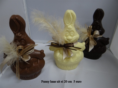 Funny haas uit ei 20cm: 5€