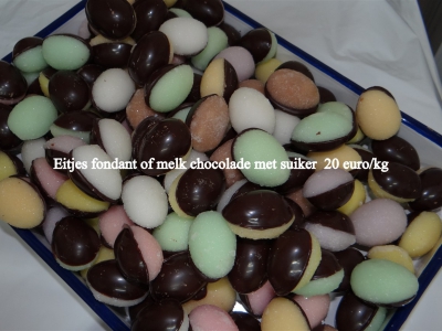 Eitjes fondant of melk met suiker 20€/kg